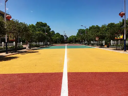 彩色陶瓷颗粒防滑路面